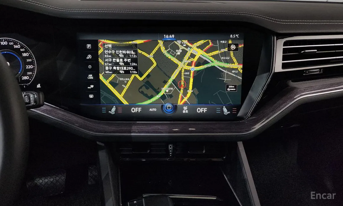 Фото 14 - Volkswagen Touareg