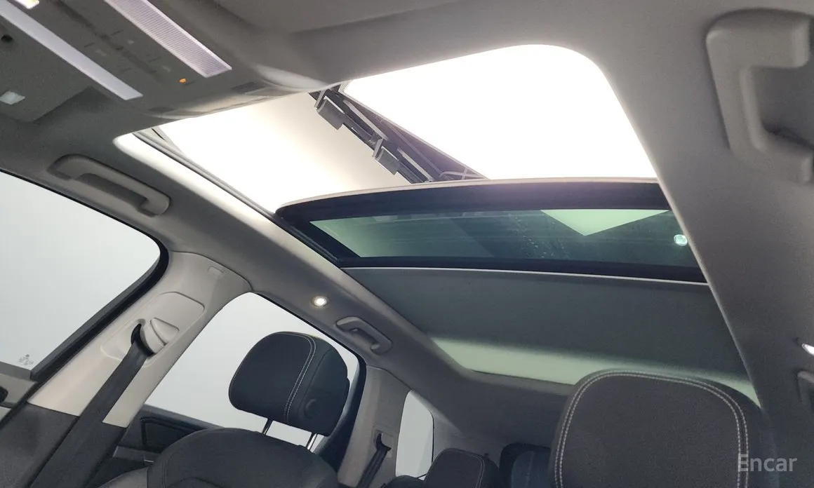 Фото 19 - Volkswagen Touareg