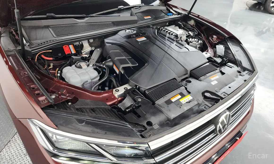 Фото 6 - Volkswagen Touareg