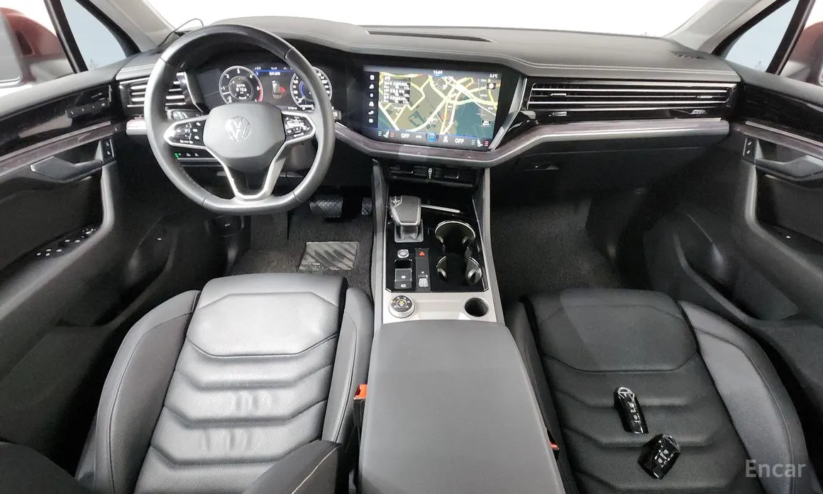 Фото 7 - Volkswagen Touareg