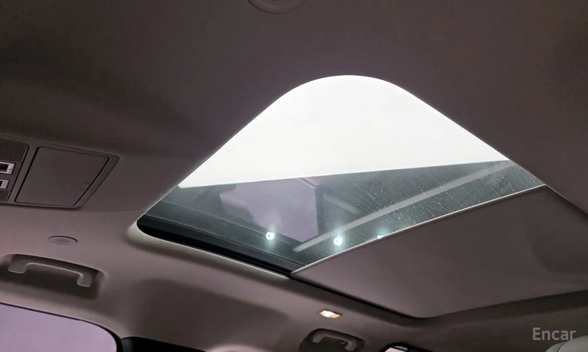 Фото 18 - Land Rover Defender