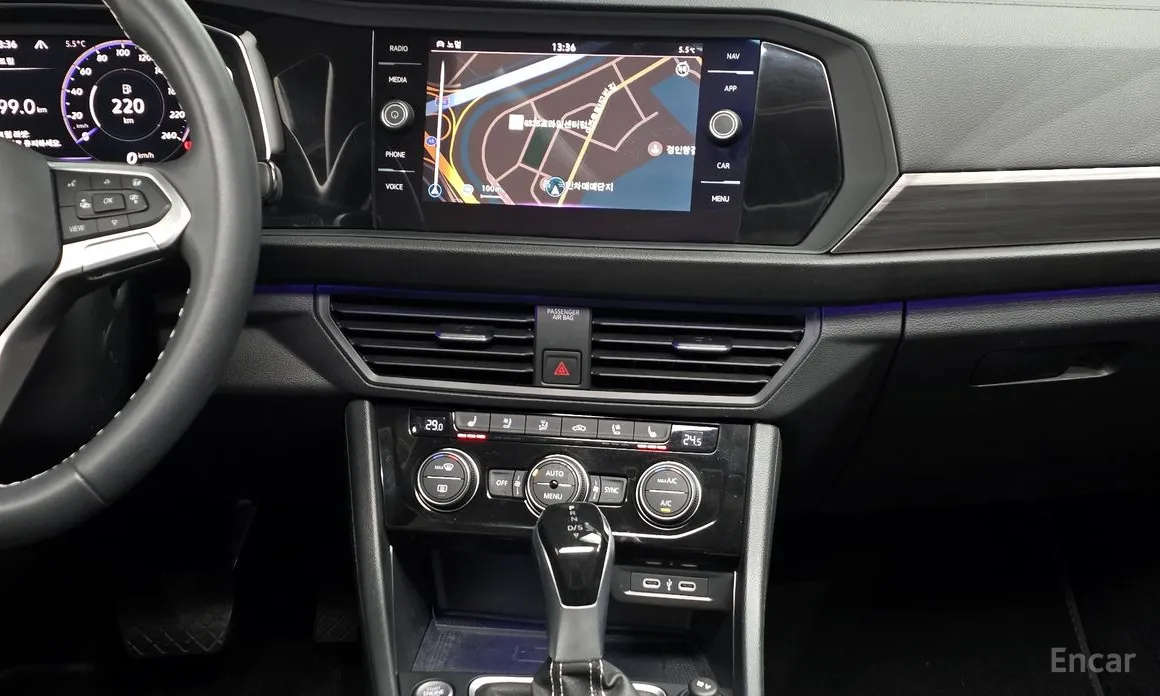 Фото 14 - Volkswagen Jetta