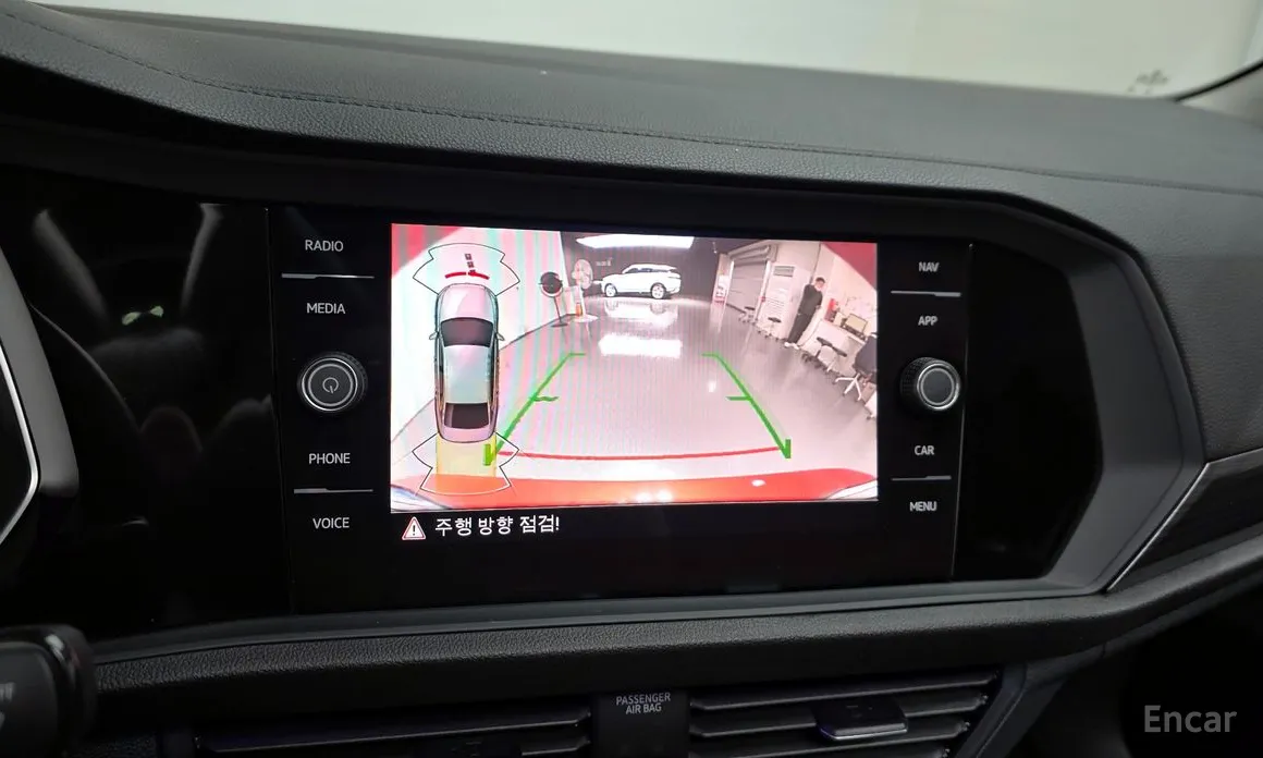 Фото 15 - Volkswagen Jetta