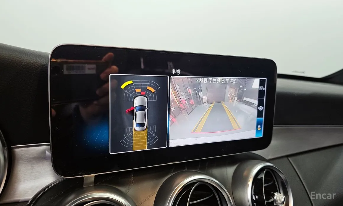 Фото 16 - Mercedes-Benz C-Class