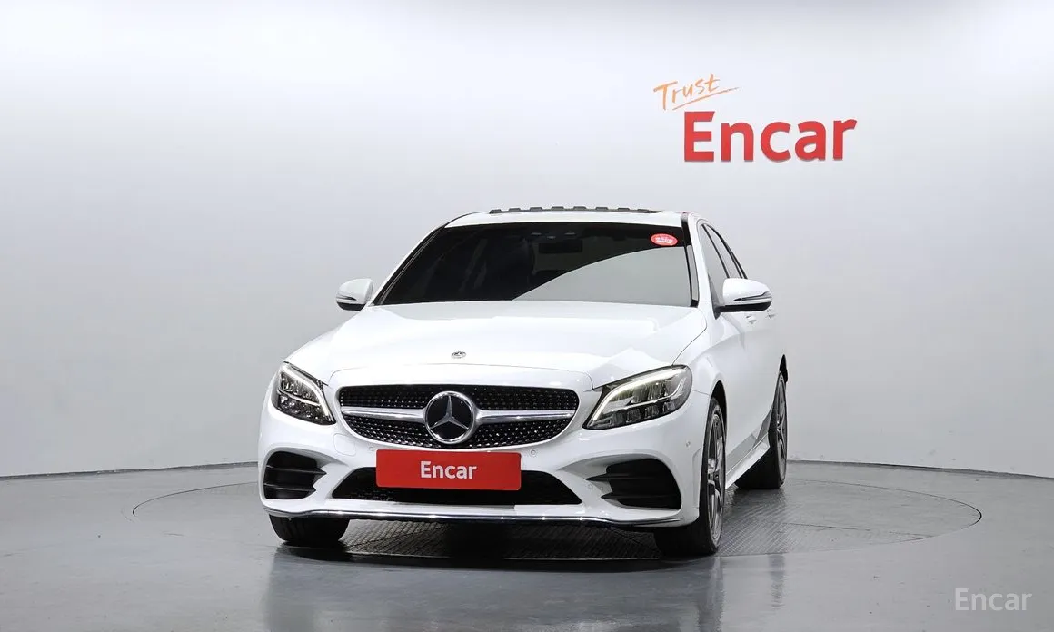 Фото 3 - Mercedes-Benz C-Class