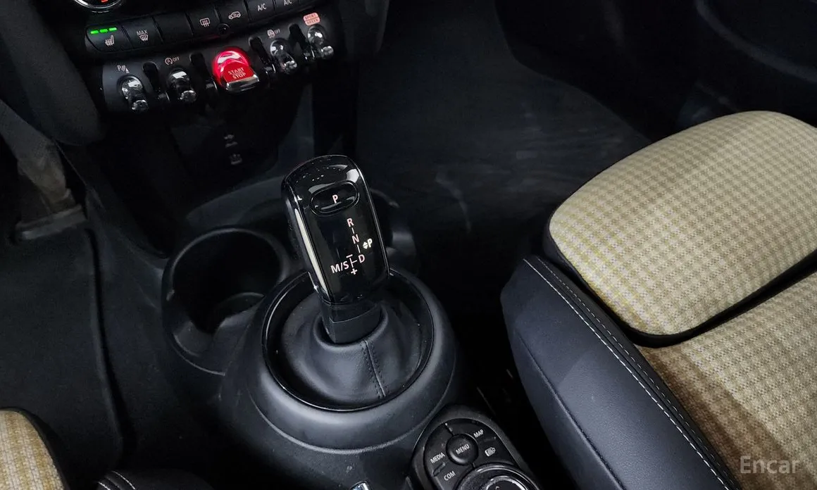 Фото 9 - Mini Cooper