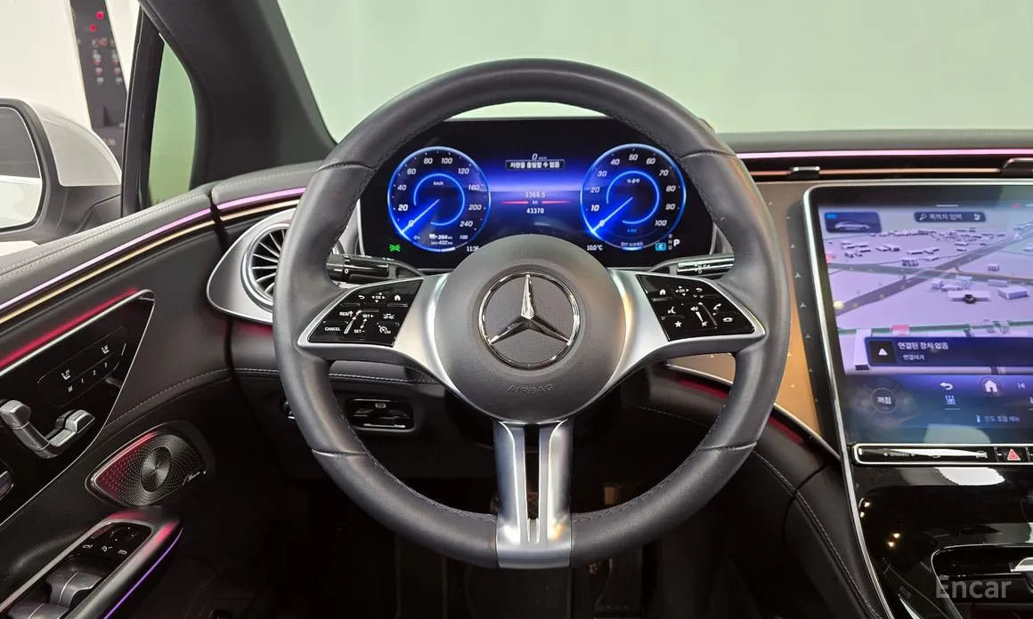 Фото 13 - Mercedes-Benz EQE