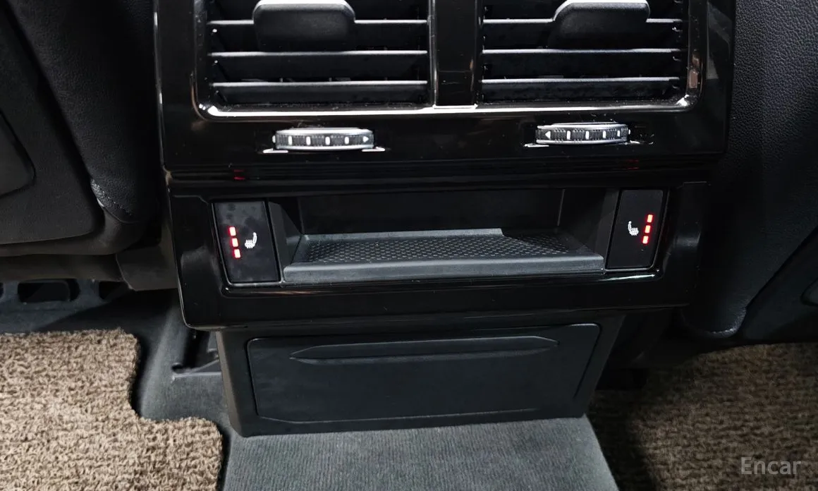 Фото 19 - Volkswagen Touareg