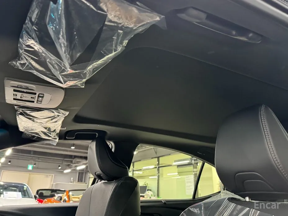 Фото 9 - Toyota Camry