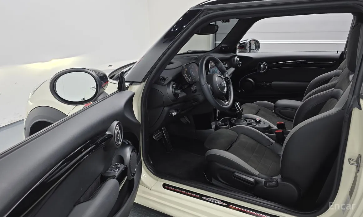 Фото 11 - Mini Cooper