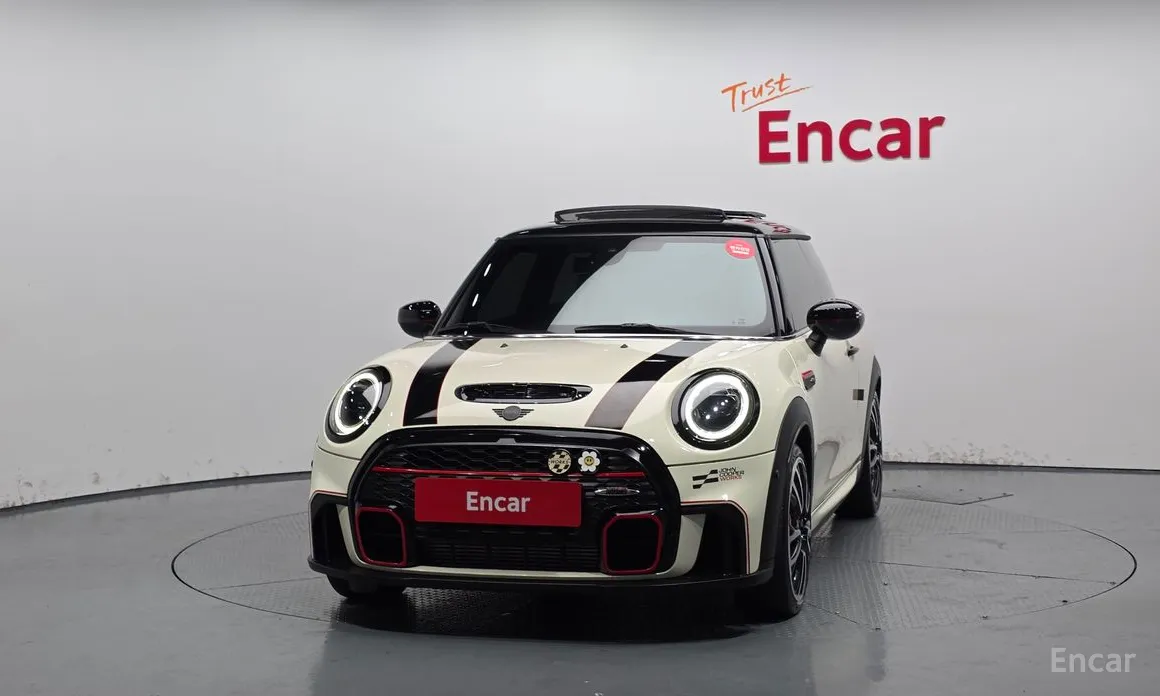 Фото 3 - Mini Cooper