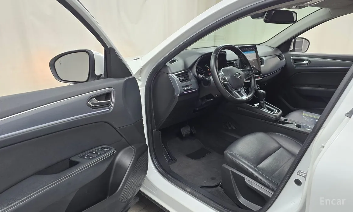 Фото 10 - Renault XM3