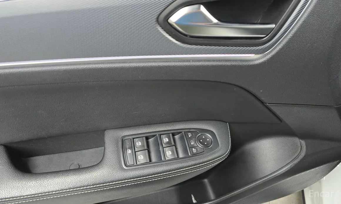 Фото 18 - Renault XM3