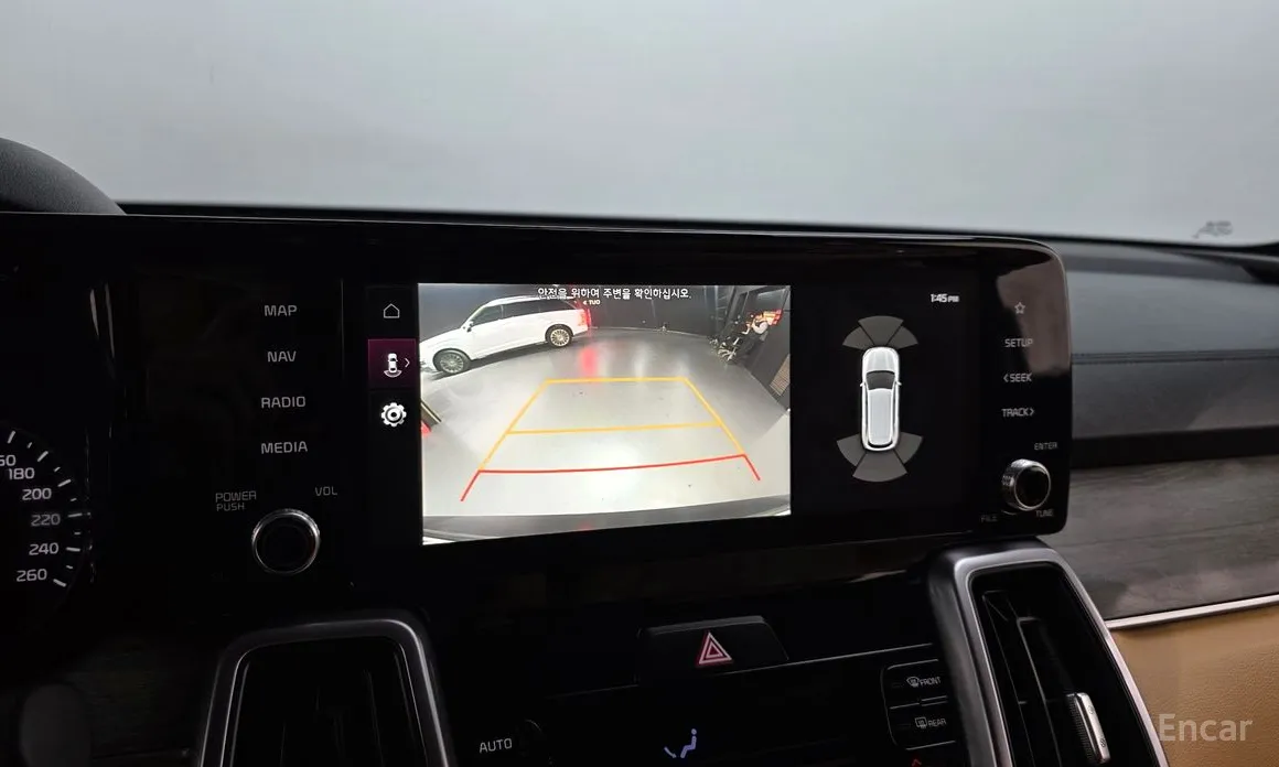 Фото 14 - Kia Sorento