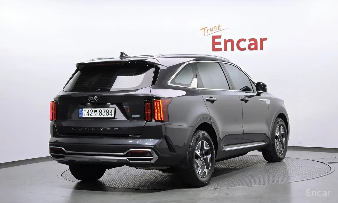 Фото 2 - Kia Sorento