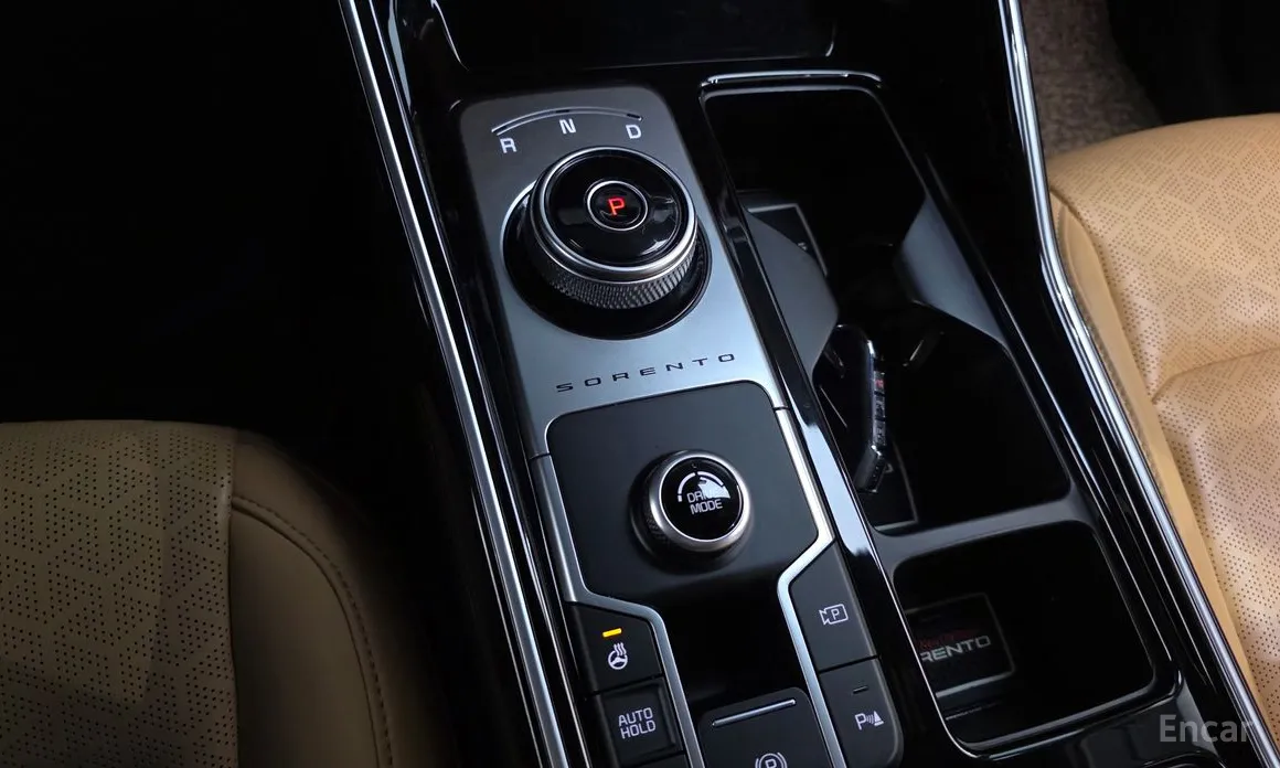 Фото 9 - Kia Sorento