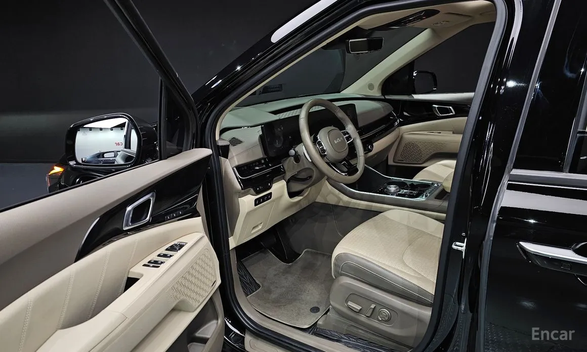 Фото 11 - Kia Carnival