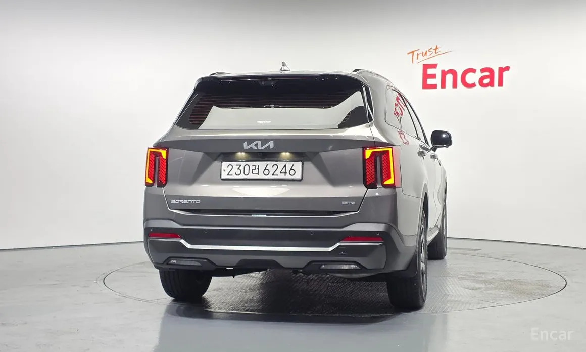 Фото 4 - Kia Sorento