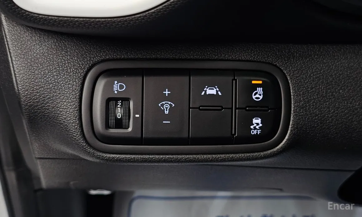 Фото 13 - Hyundai Venue