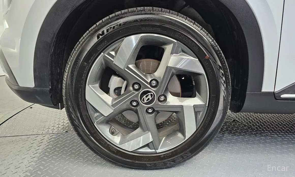 Фото 5 - Hyundai Venue