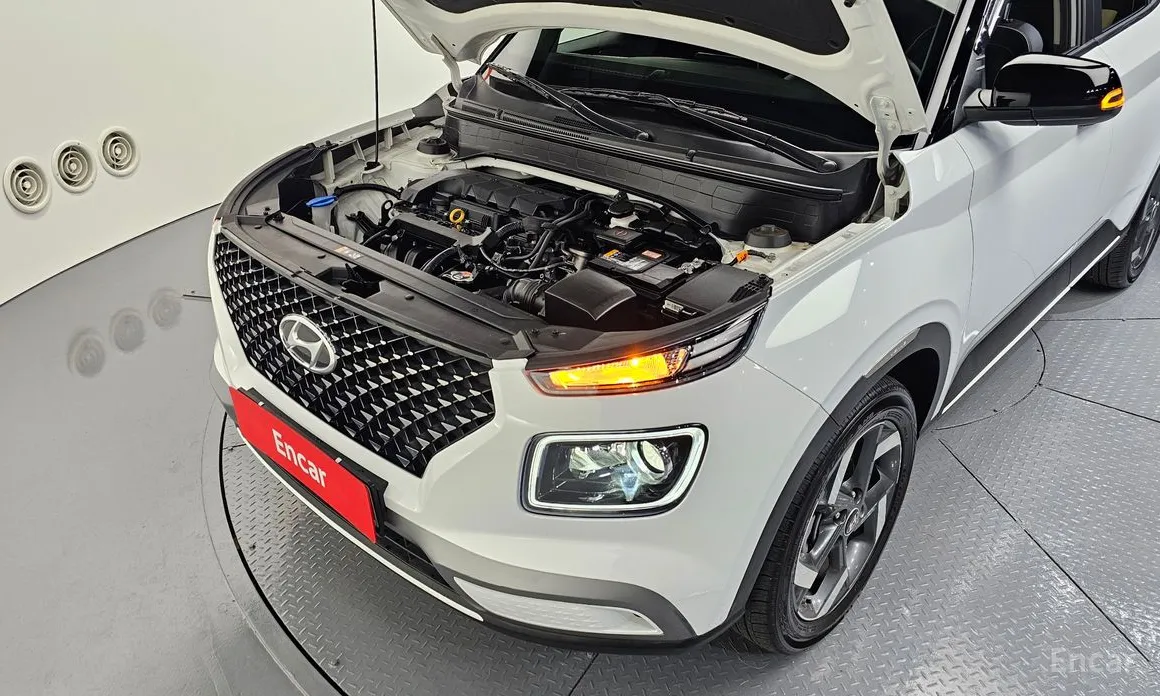 Фото 6 - Hyundai Venue