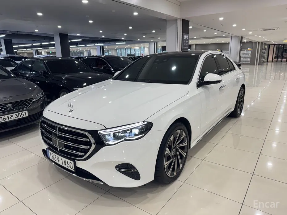 Фото 1 - Mercedes-Benz E-Class