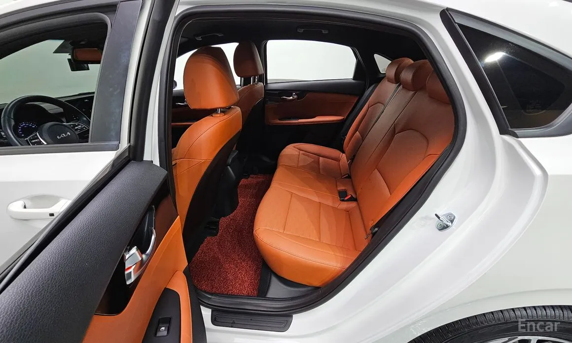 Фото 11 - Kia K3