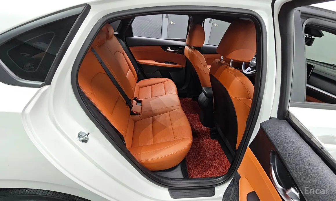 Фото 12 - Kia K3