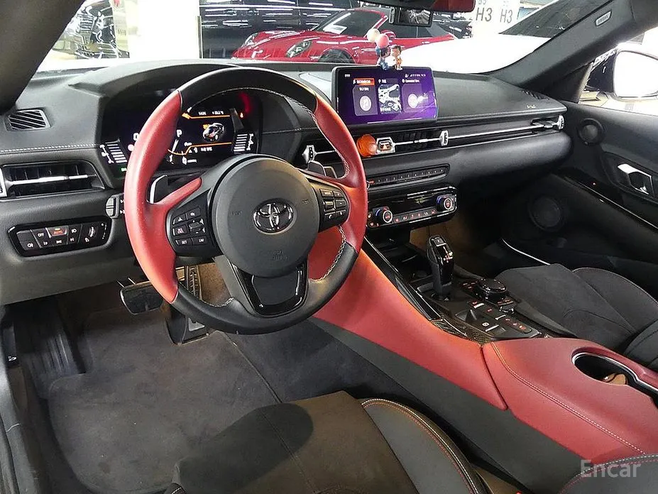 Фото 11 - Toyota Supra