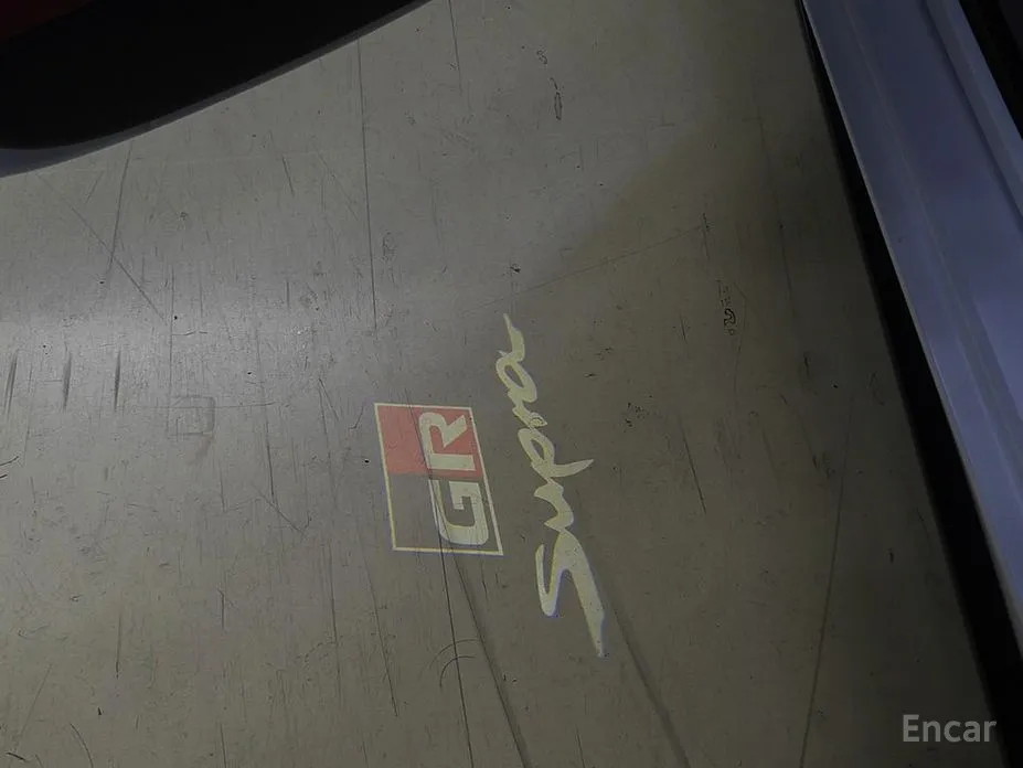 Фото 20 - Toyota Supra