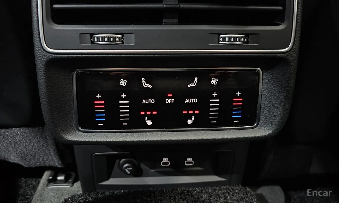 Фото 18 - Audi Q7