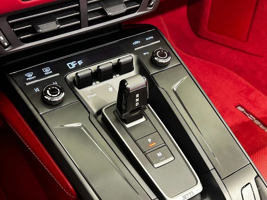 Фото 14 - Porsche 911