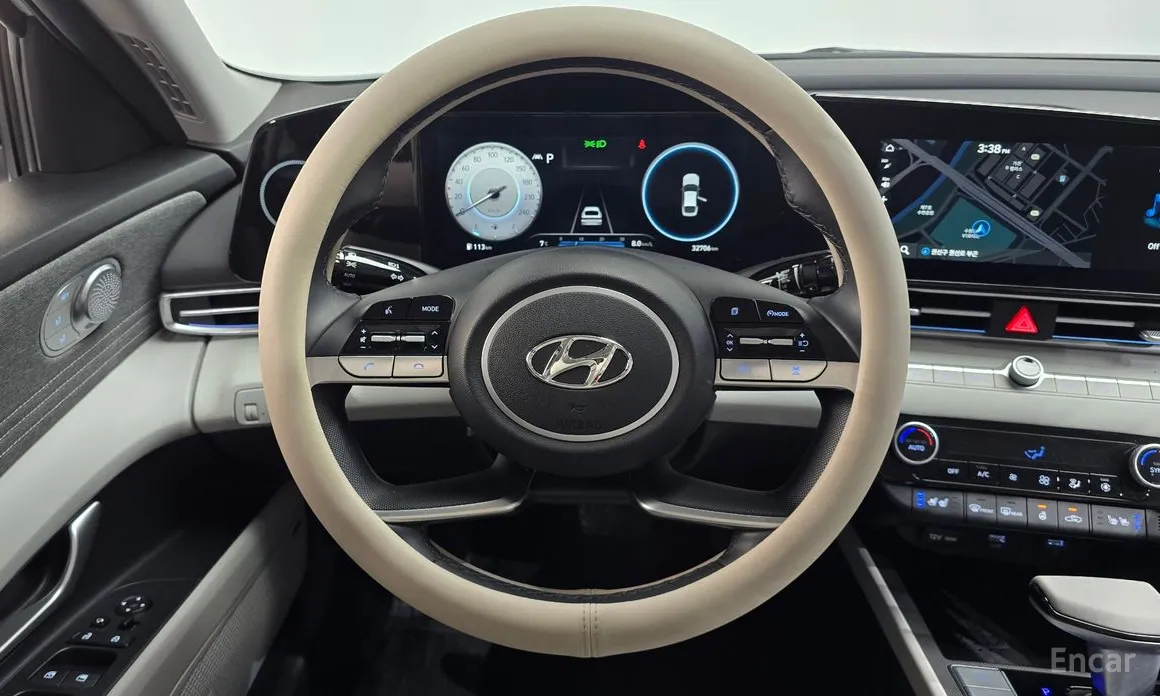Фото 14 - Hyundai Avante