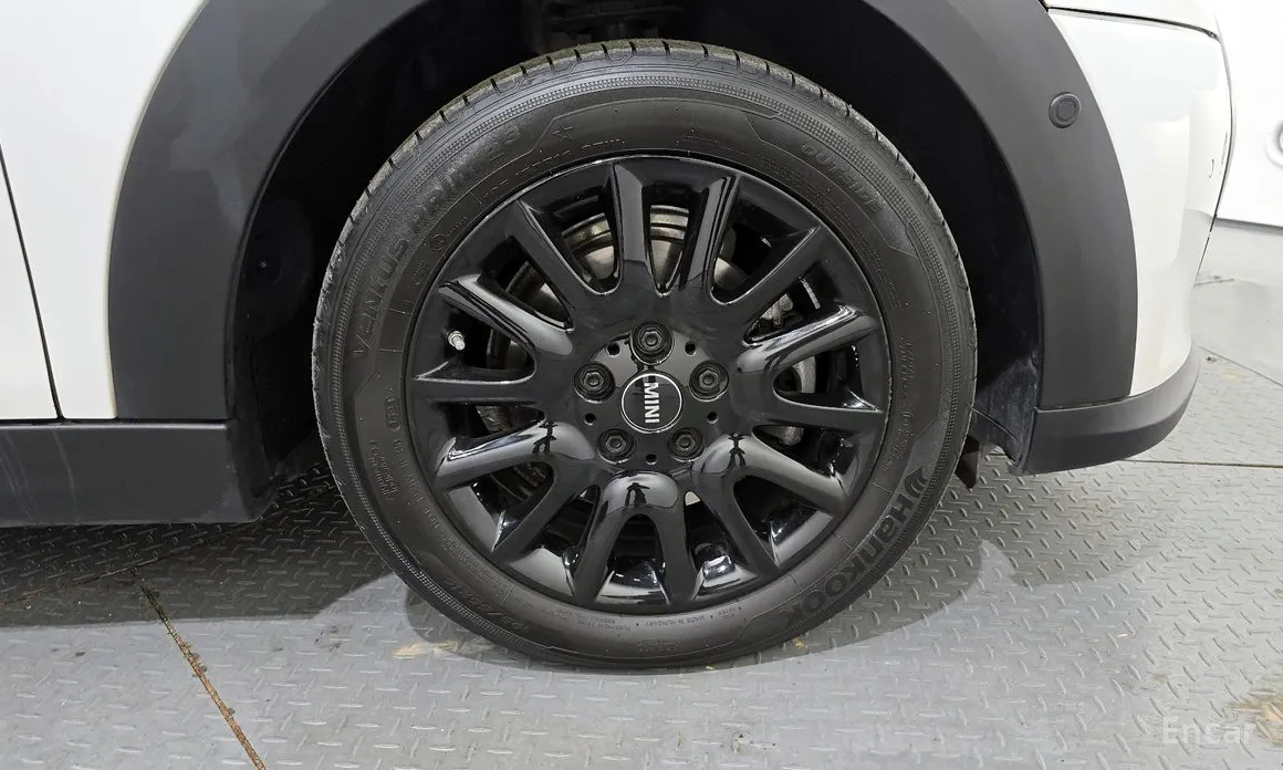 Фото 5 - Mini Cooper