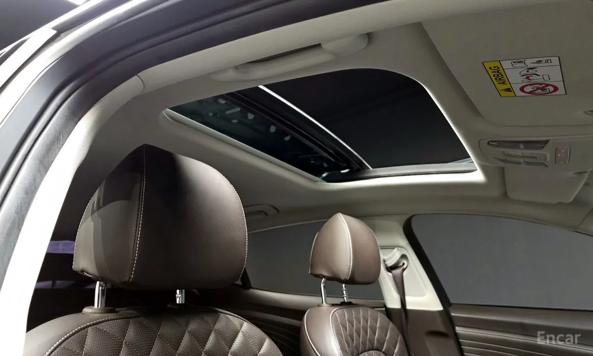 Фото 17 - Kia Stinger