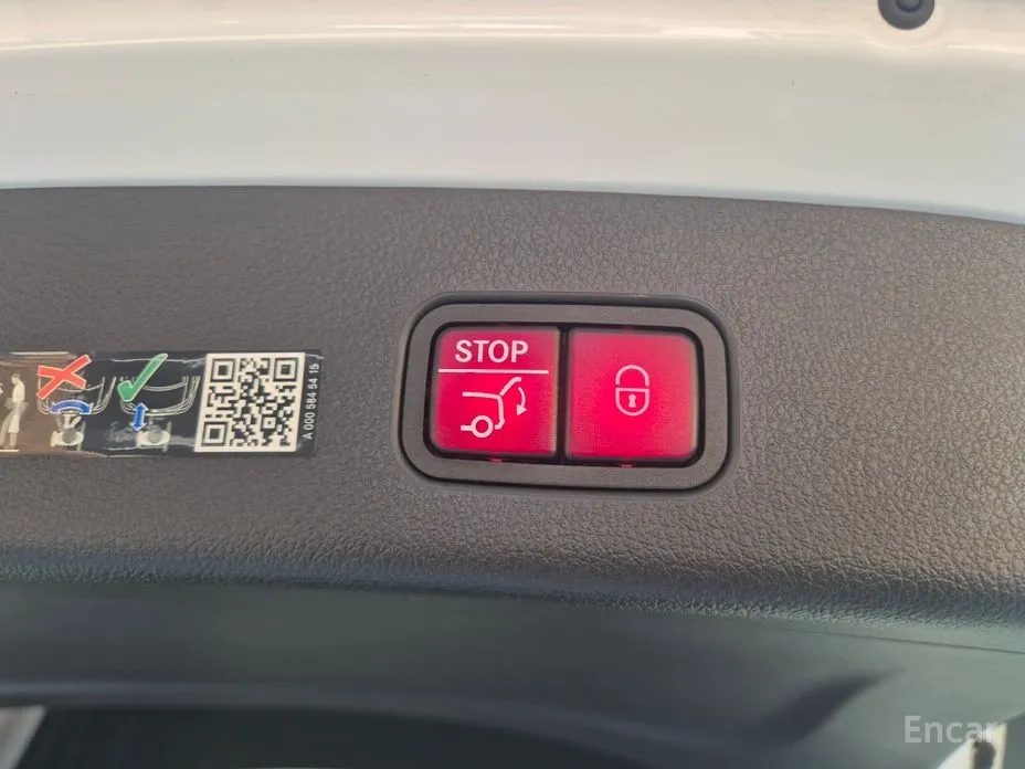 Фото 13 - Mercedes-Benz GLC-Class