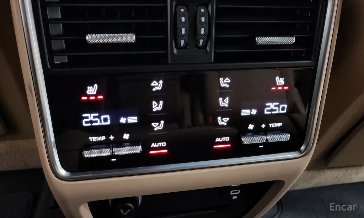 Фото 18 - Porsche Cayenne