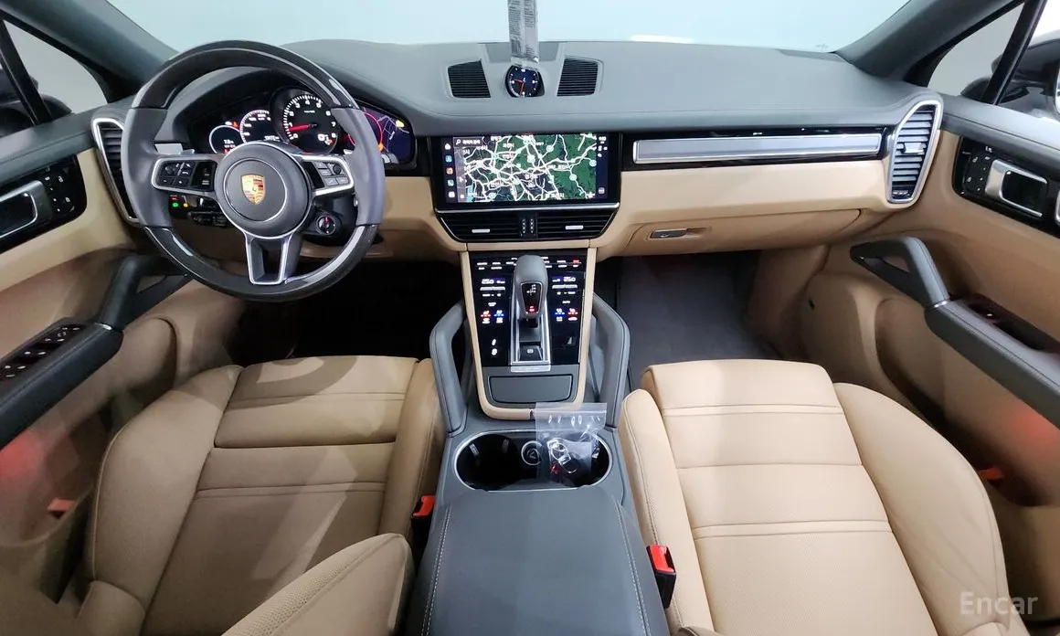 Фото 7 - Porsche Cayenne