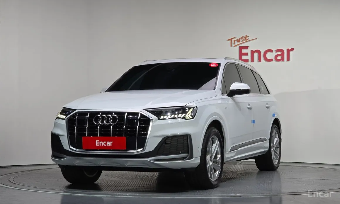 Фото 1 - Audi Q7