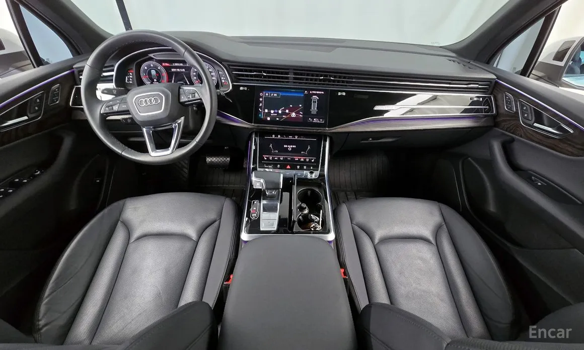 Фото 7 - Audi Q7