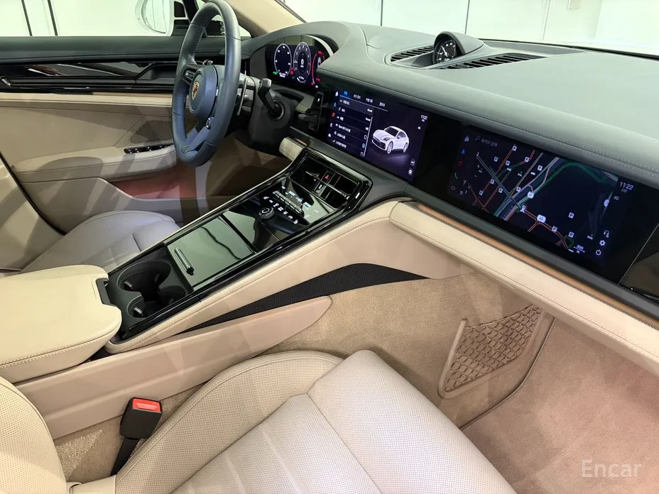 Фото 9 - Porsche Panamera