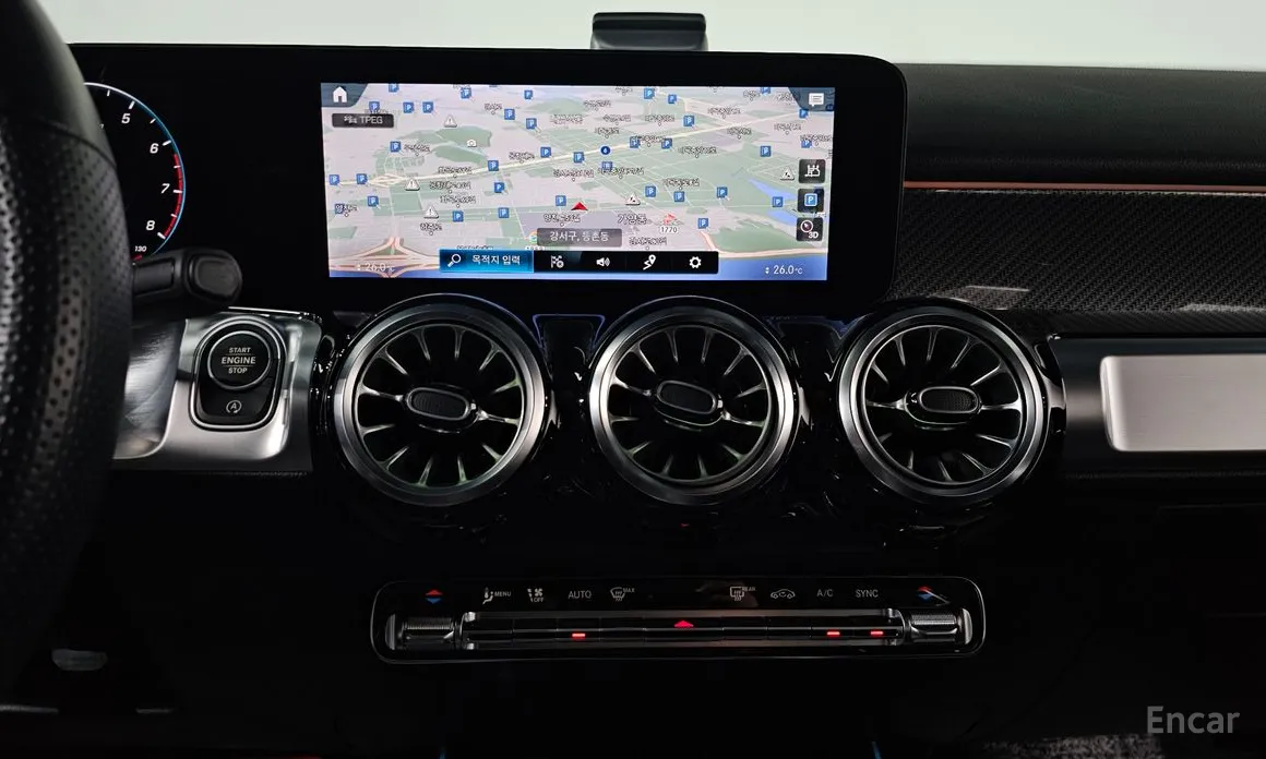 Фото 14 - Mercedes-Benz GLB-Class