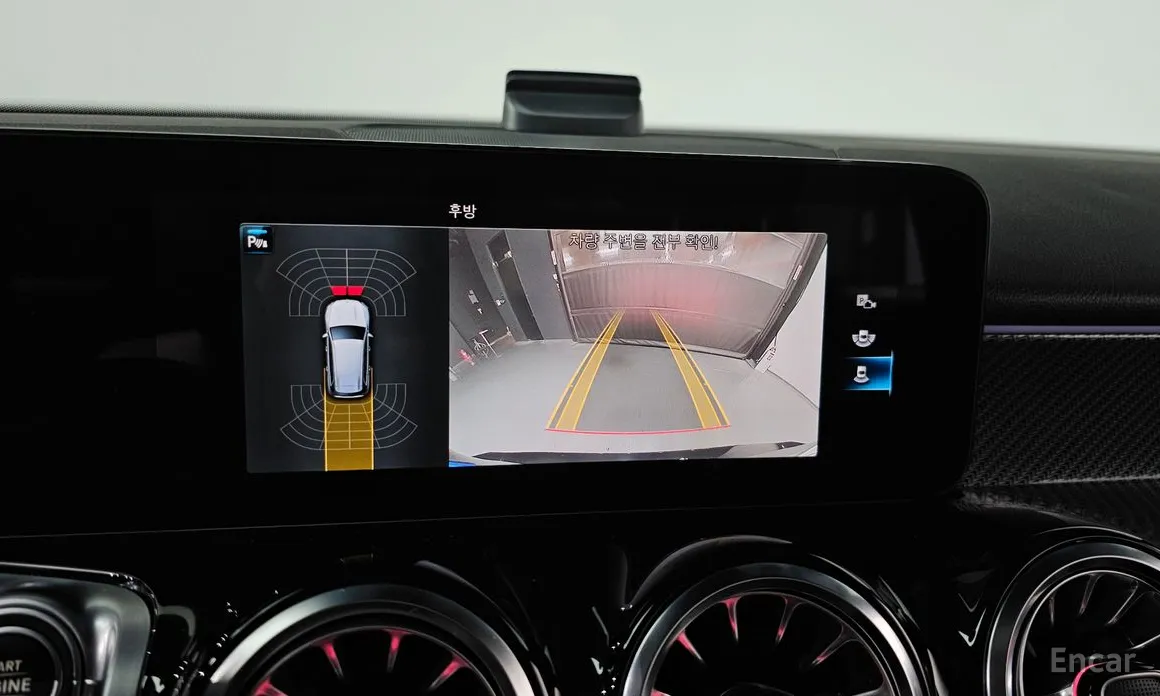 Фото 15 - Mercedes-Benz GLB-Class