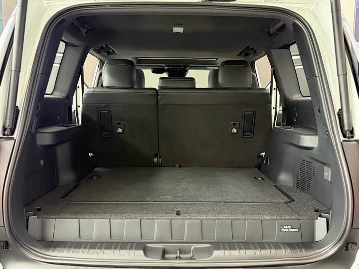 Фото 10 - Toyota Prado