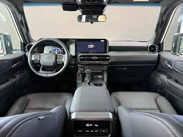 Фото 14 - Toyota Prado