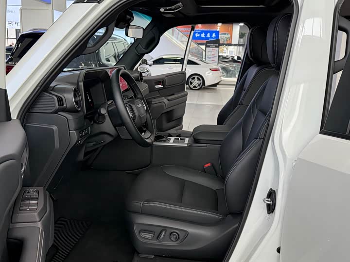 Фото 8 - Toyota Prado