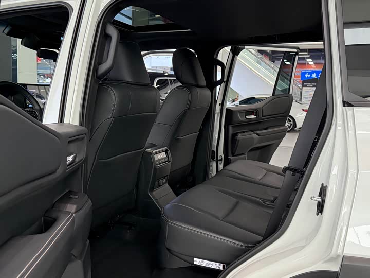 Фото 9 - Toyota Prado