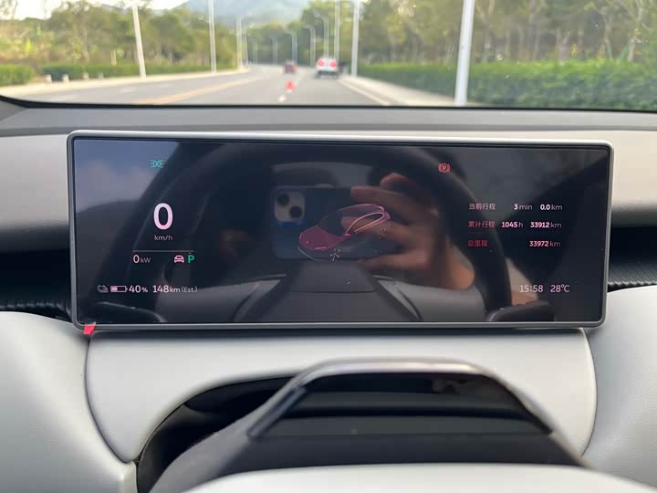 Фото 12 - Nio ET5T