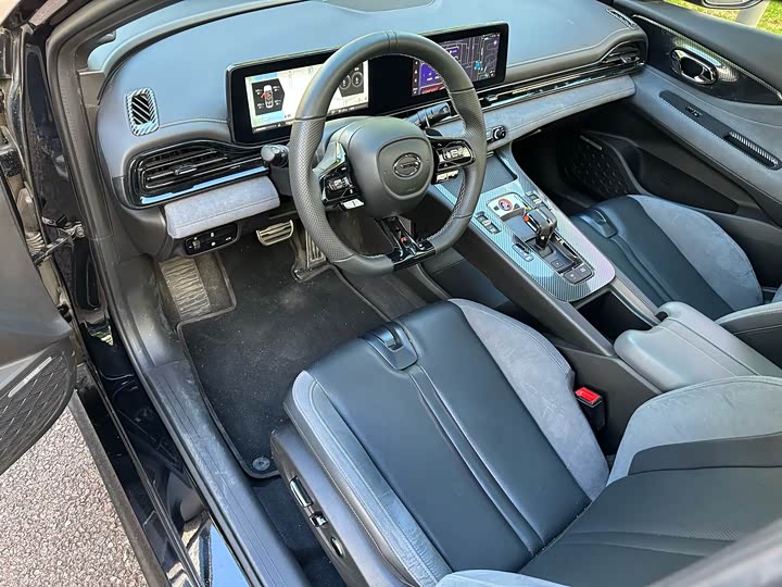 Фото 4 - GAC Trumpchi Empow R