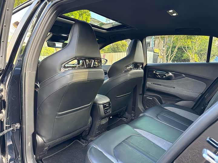 Фото 6 - GAC Trumpchi Empow R